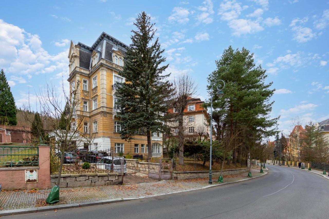 Luxury Apartment Diamond Karlovy Vary Exterior photo